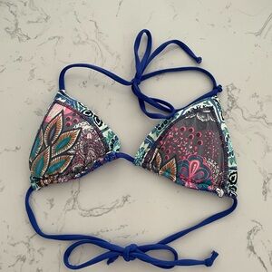 Reversible Maaji triangle top. Size M. Multi-color with royal blue strap.